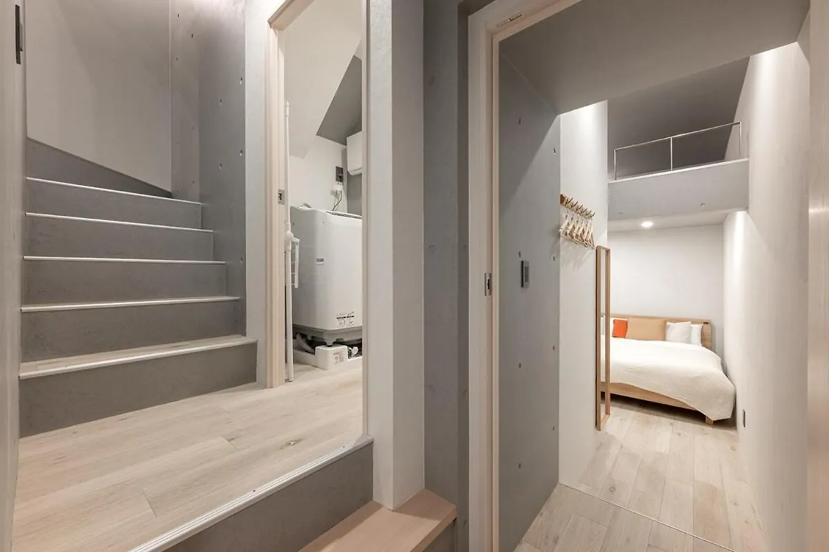 Apartment Ferienwohnung 24年9月オープン 白山駅5分 収容12人 丸貸し切り 101室 Präfektur Tokio
